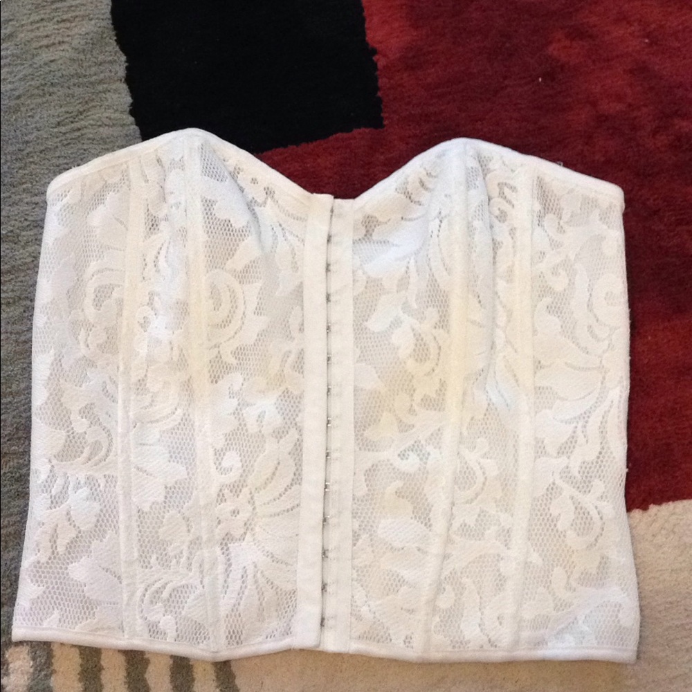 Windsor top
